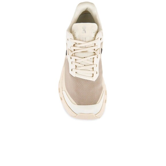 On Cloudvista Sneaker in Cream & Desert - Picture 3 of 10